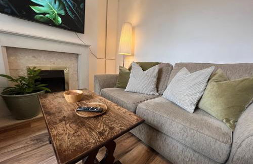 2025 Award Winner Liverpool Ivy House - 4 Bedrooms - Foto 1