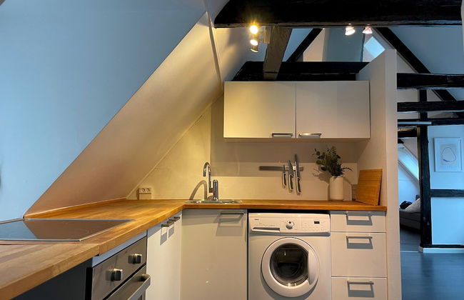 Designer Loft - Direct Marble Church Views - Foto 18