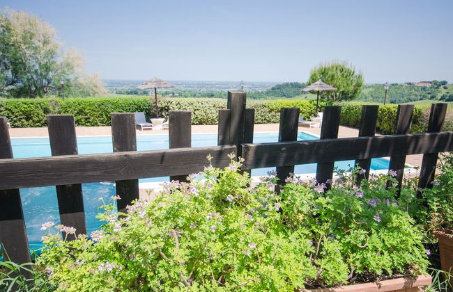 Agriturismo Ca' de' Gatti - Photo 1