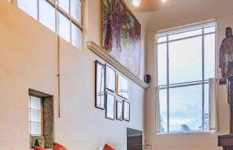 Luxury Living in Historic Bank Haven of Art&Music - Foto 36