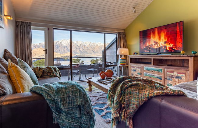 Spacious Lake View Townhouse Alpine Walk TO Town - Foto 20