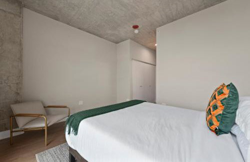 Sage Modern Apartments Near Union Park in West Loop - Photo 56