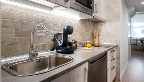 Apartamentos Aranda - Roble - Photo 5, stove, toaster