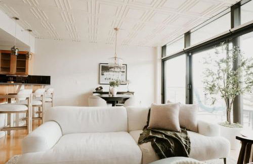 Timeless Modern Luxury at Bellerive on the River - Photo 1