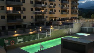 Apartamento con piscina ,parking y aire acondicionado - Foto 4