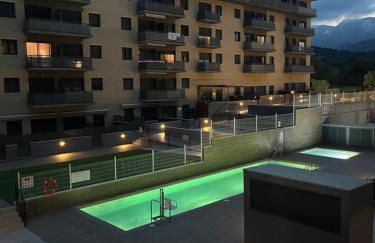 Apartamento con piscina ,parking y aire acondicionado - Foto 4