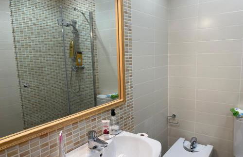 Chalet con piscina vistas y salida a parque natural - Foto 12