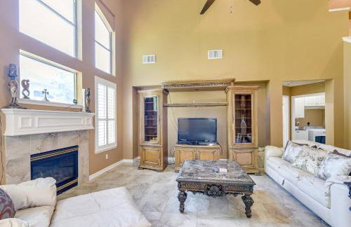 3,500-Sq-Ft Retreat with Private Yard in Sugar Land! - Photo 5