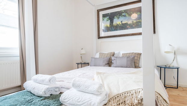 Classic Belgravia Home by Victoria Station by Underthedoormat - Photo 4, Chambre