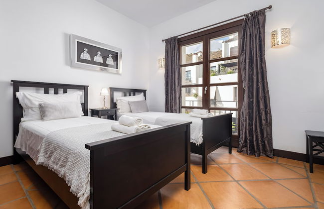 El Casar Townhouse Benahavis - Photo 6