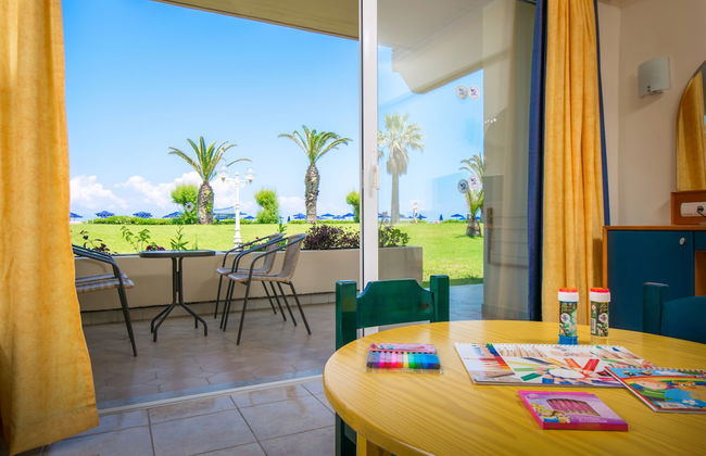 Sun Beach Resort - Foto 55