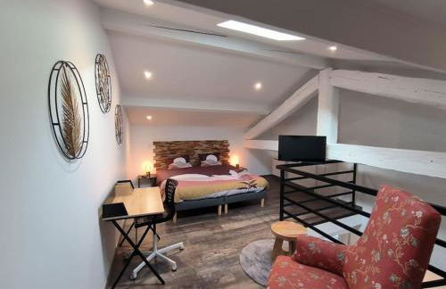 T2 -55m2- Elégant et chaleureux - Foto 4