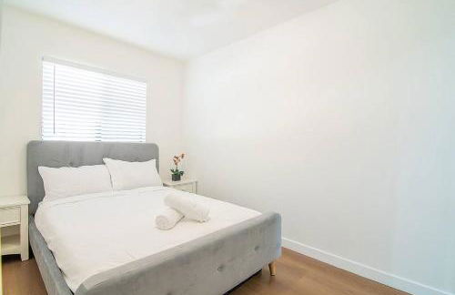 2BR Plus Bonus Room and Pool Access Near Universal Studios - Foto 5