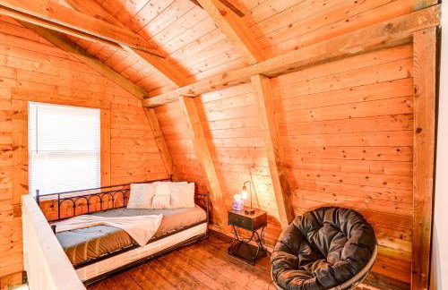 Peaceful Mt Juliet Cabin with Patio and Fire Pit - Foto 13