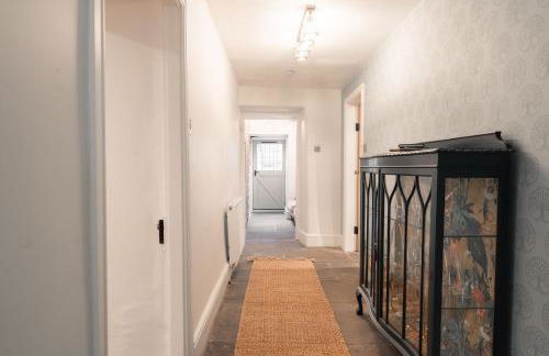 The Farmhouse - Photo 32