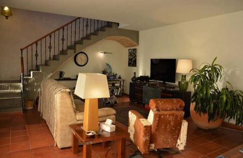 Villa Sitges Julia Vista Espectacular 2 k m s de la Playa Comoda & Area Tranquila Amplitud interior y plana - Foto 16