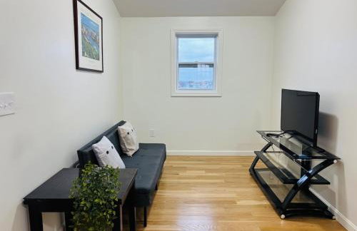 Entire Charming 3B1B in Federal Hill free parking - Foto 2