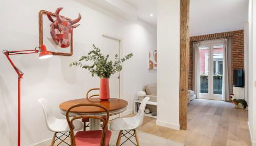 The Velarde Business Suite Super Luxury 2BR Apartment Optimized for Remote Work - Foto 4