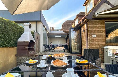 Coombe Wood Coach House - Foto 25