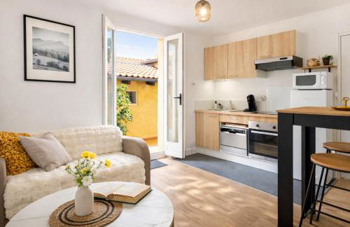 Terrasse privée - Centre Valence - Gare 5 min - Wifi rapide - Foto 1