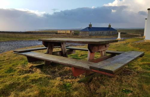 Self-catering Lighthouse Keeper's Cottage on the NC500 - Photo 50