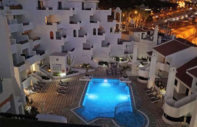 Apartment - Sleeps 4 - Jacuzzi - Terrace - Pool - Photo 15