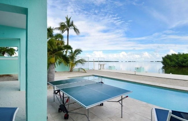 Waterfront Home With Swimming Pool 4 Bedroom Home by RedAwning - Foto 18