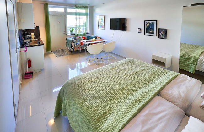 Staylong Hotel - Photo 9