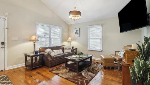 Savannah Home with Patio and Grill about 2 Mi to Downtown - Foto 4