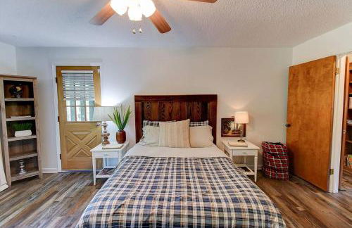 Lakefront Emerald Point wfirepit & kayaks - Foto 21