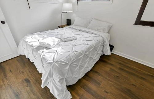 Housepitality - The Southern Orchards Cottage - Photo 14