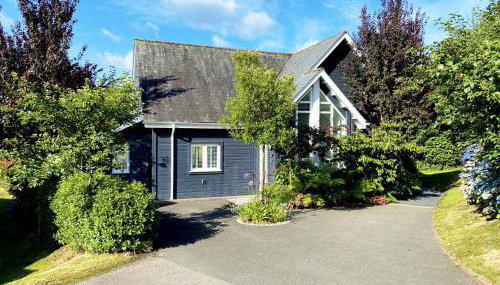 Trewhiddle Retreat V9 by Together Travel - Luxury 4-Bedroom Villa - Foto 2