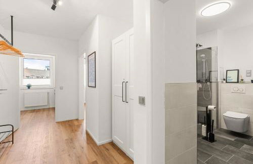 BLU APARTMENT -modern interior design in city centre- close to HBF & Uni - Foto 10