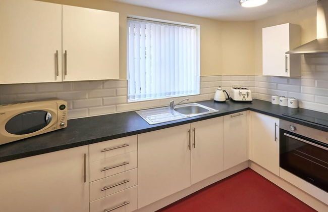 Host Stay Cobblers Cottage - Photo 2