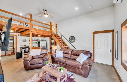 The Den at J-Barn - Secluded Retreat - Foto 13