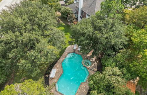 Tropical Pool Oasis - 5 BR Foosbal Cinema - Photo 38