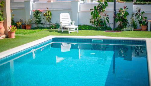 R153 - Espaciosa Villa con Piscina Privada en Coma - Foto 3