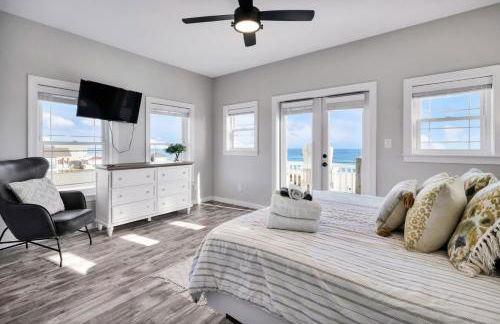 Walkable Topsail Retreat with Hot Tub and Views - Foto 31