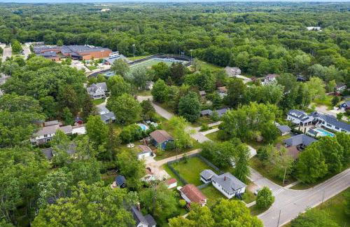 2min walk downtown-Pet Friendly-Offstreet Parking - Foto 29