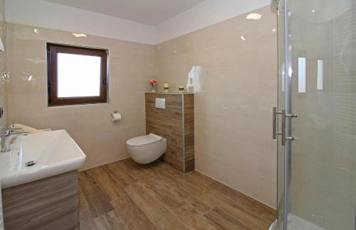 Villa Tina in Pinezići (Haus für 10 Personen) - Foto 43