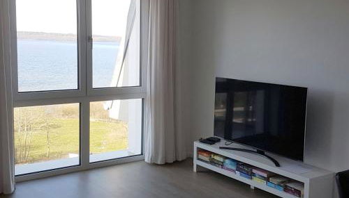 Neubau-Ferienwohnung mit Panorama-Seeblick - Foto 4