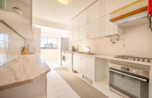 GuestReady - Charming stay with a terrace - Foto 7