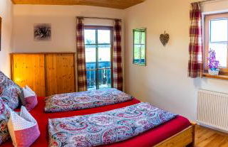 Thalerbauer Ferienwohnungen - Foto 24