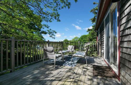 2 BR Home w/ Pondside View Backyard [Maine Escape] - Foto 14