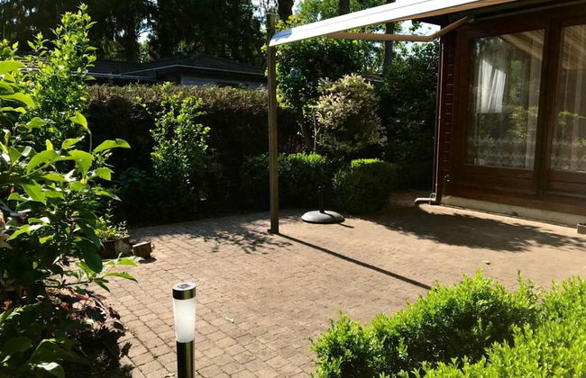 Chalet in Veluwe Near De Grote Ark - Photo 8