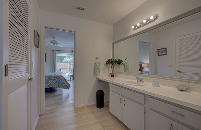 Peaceful Egret Pool Home in Venice - Foto 30