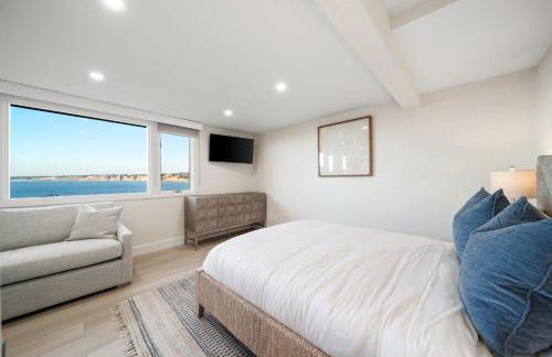 New Modern Studio - Stunning Ocean view - Photo 1