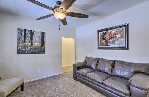 3 Mi to Rainbow Lake Home with Hot Tub and Deck - Foto 12