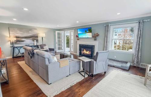 Hot Tub Fenced Yard Perfect Family Retreat Near Chagrin Falls - Foto 7