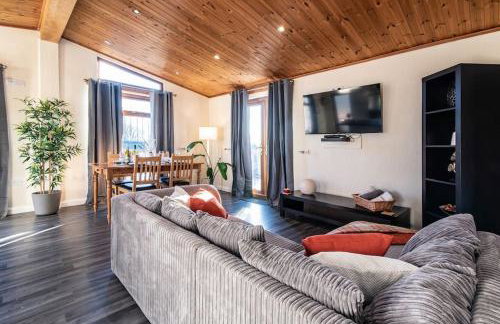 Cosy Countryside Hot Tub Retreat! Fully Central Heated with FREE Parking - Foto 24